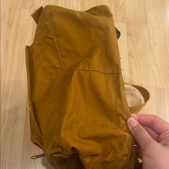 Fjallraven Kånken Burnt Yellow Backpack - Picture 4 of 9